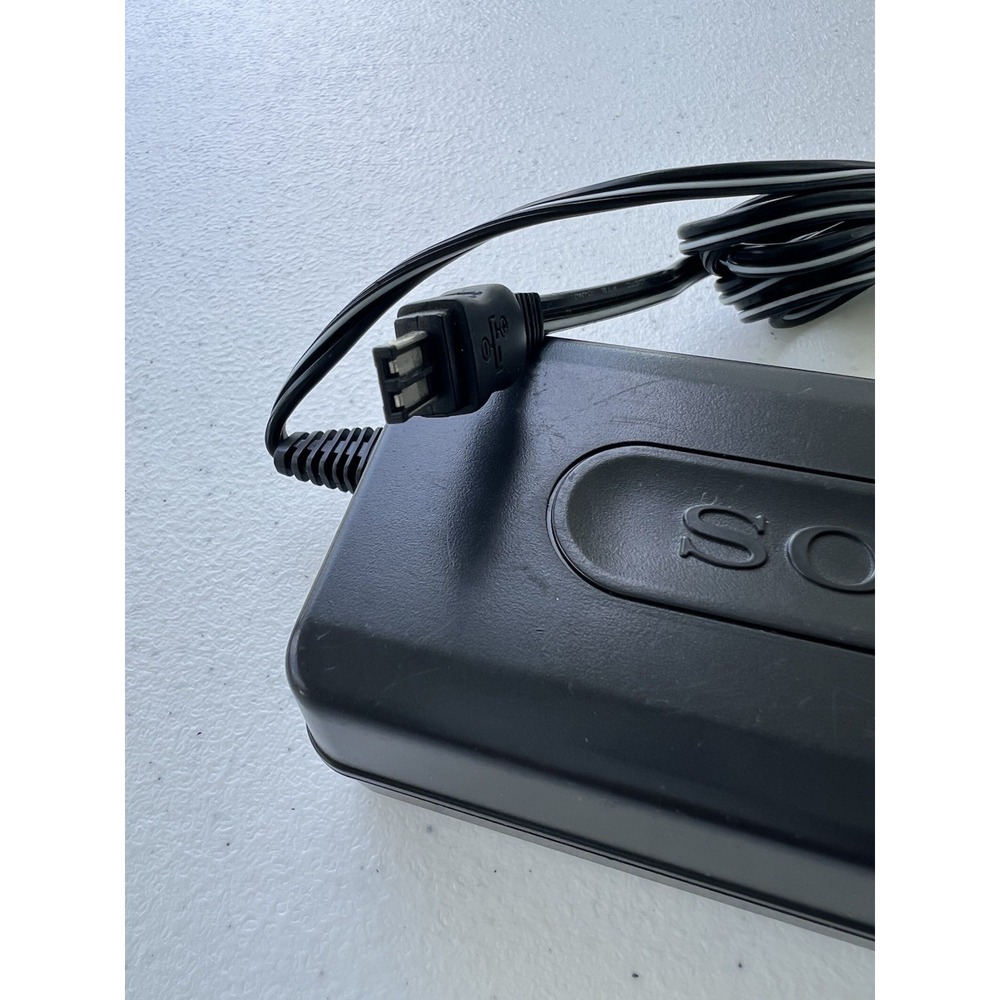 Sony AC-L10B Camcorder Video Camera Mains Charger Adapter 8.4V Handycam - Picture 6 of 7